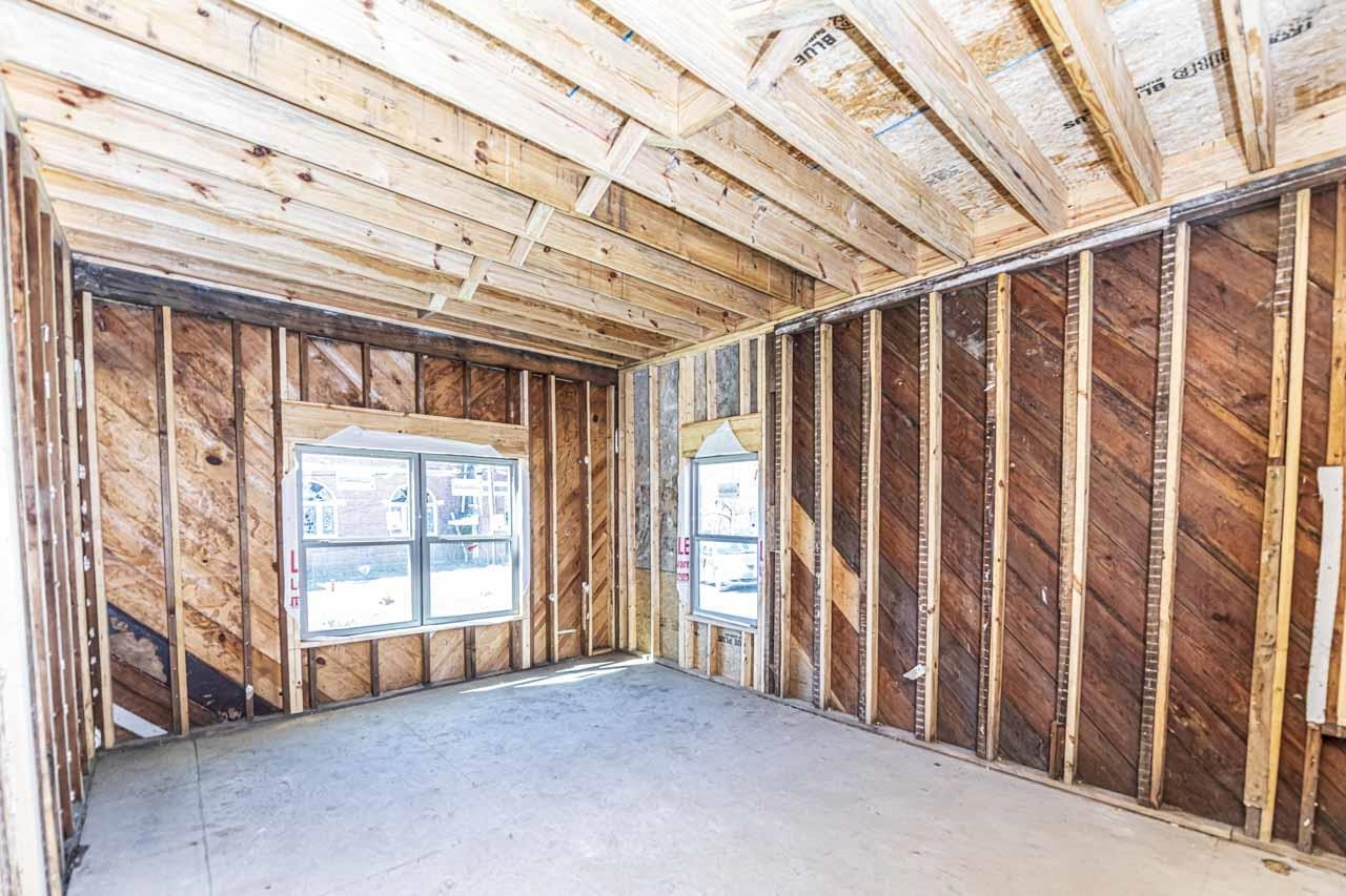 400 Barfield Ave Property Photo 12
