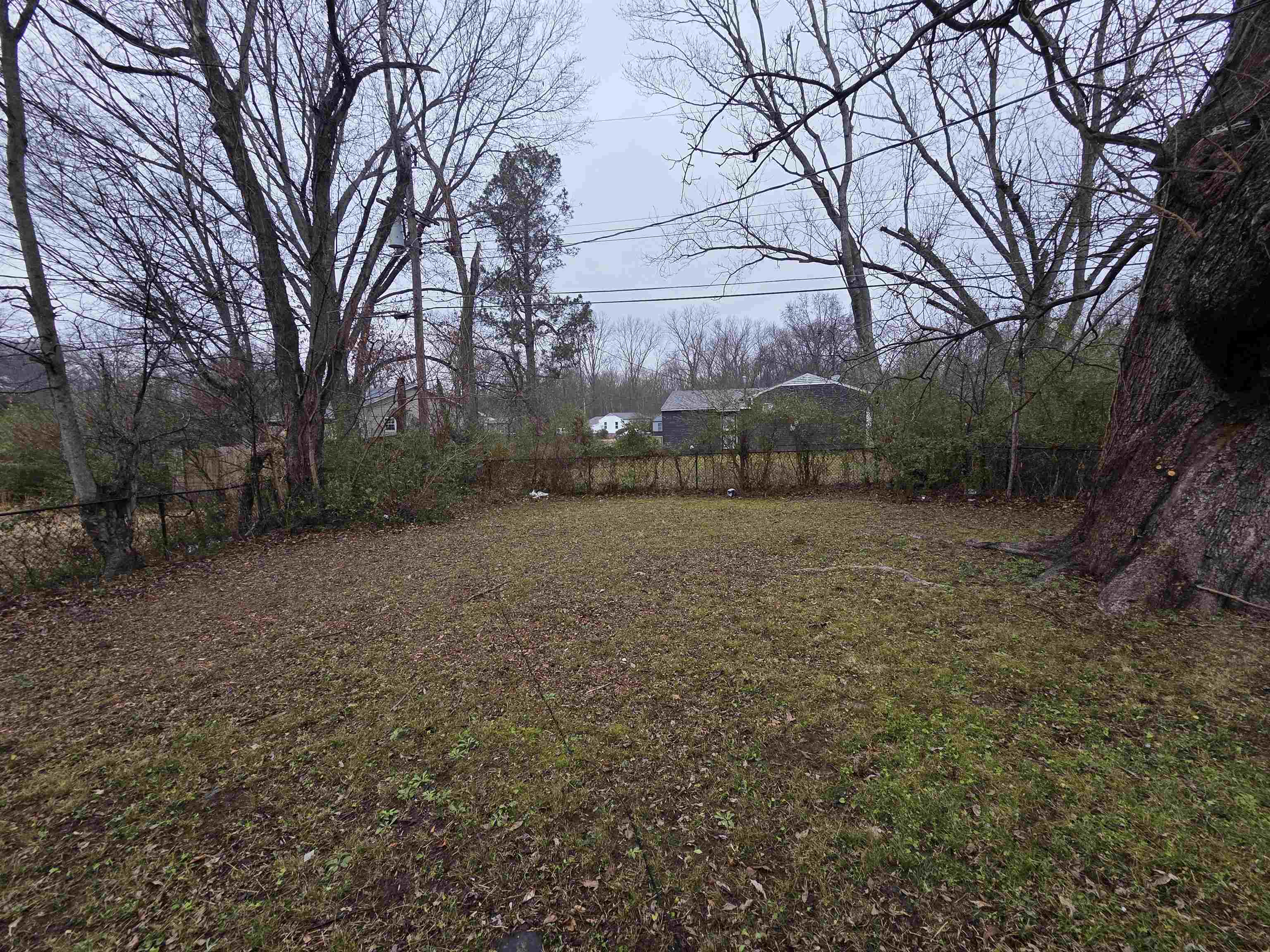 4535 Beacon Hill Dr Property Photo 5