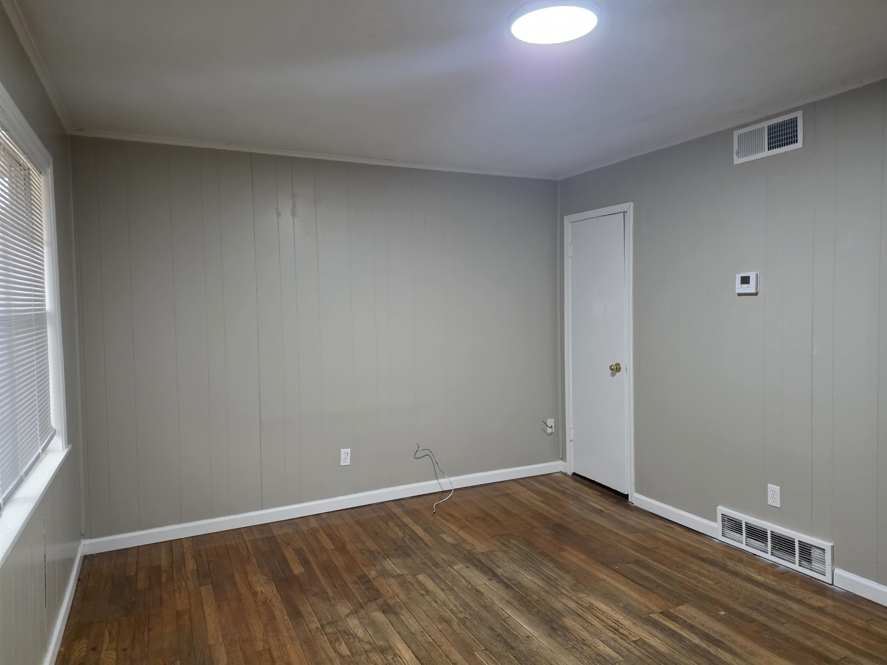 4535 Beacon Hill Dr Property Photo 6