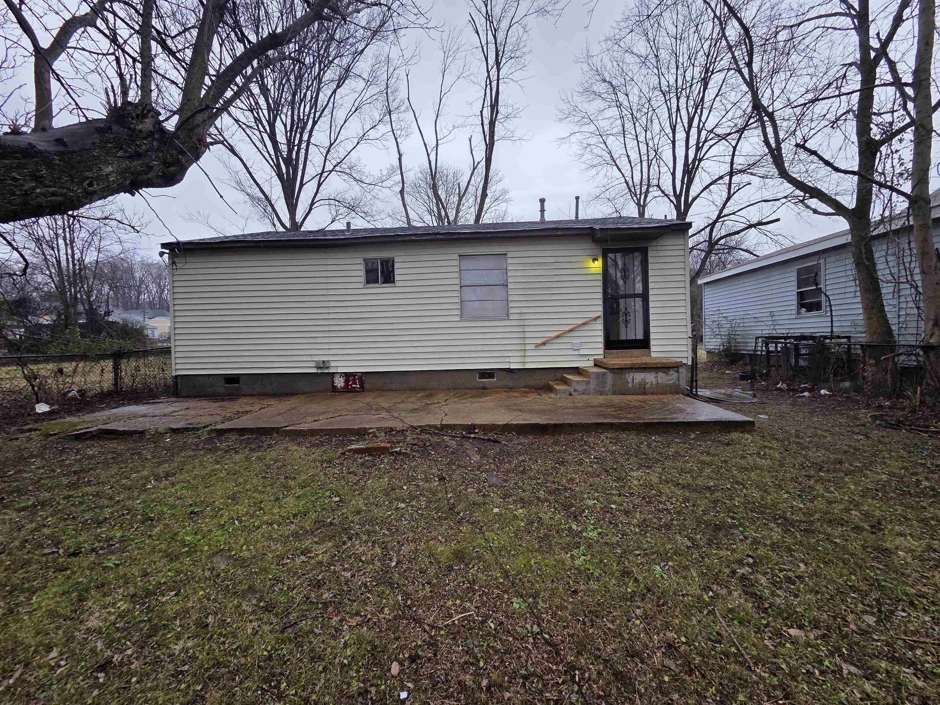 4535 Beacon Hill Dr Property Photo 15
