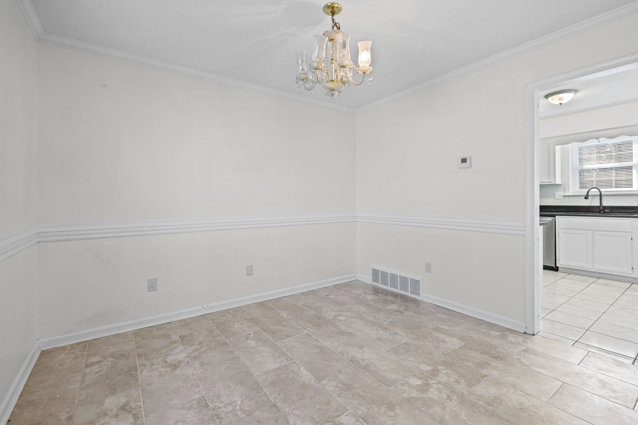 5875 Sycamore Manor Cv Property Photo 18