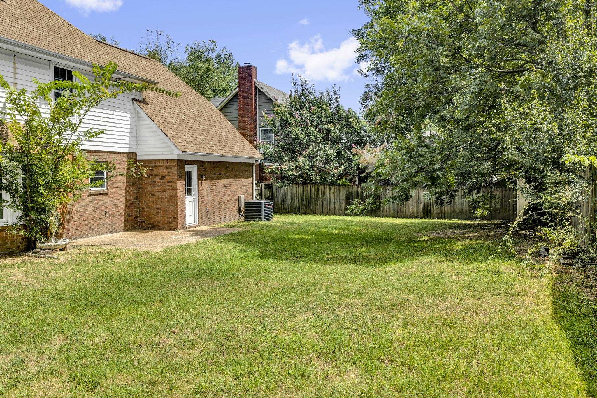 5875 Sycamore Manor Cv Property Photo 28