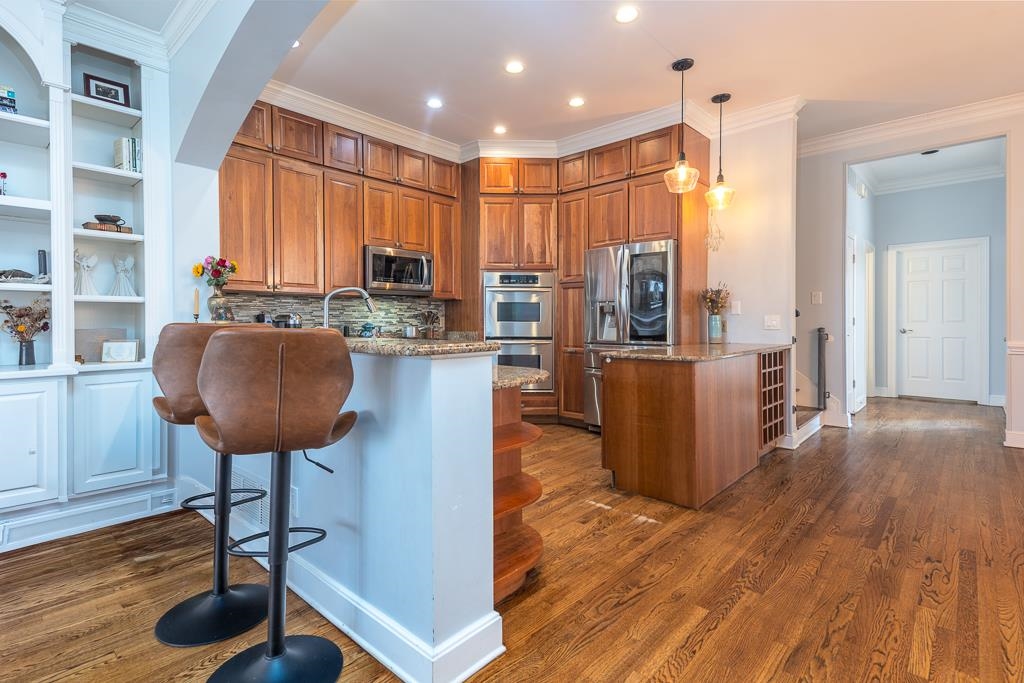 1072 Island Dr Property Photo 13