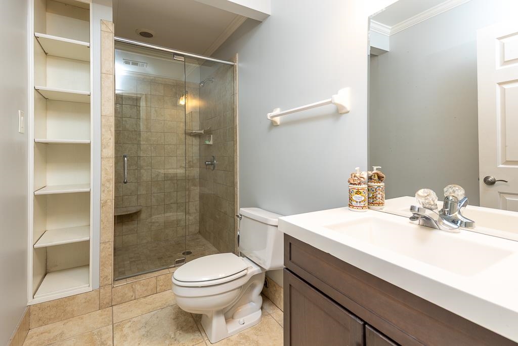 1072 Island Dr Property Photo 19