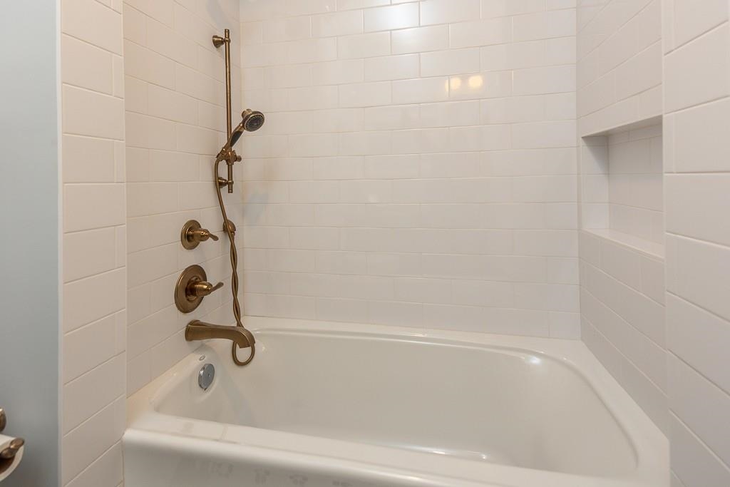 1072 Island Dr Property Photo 27