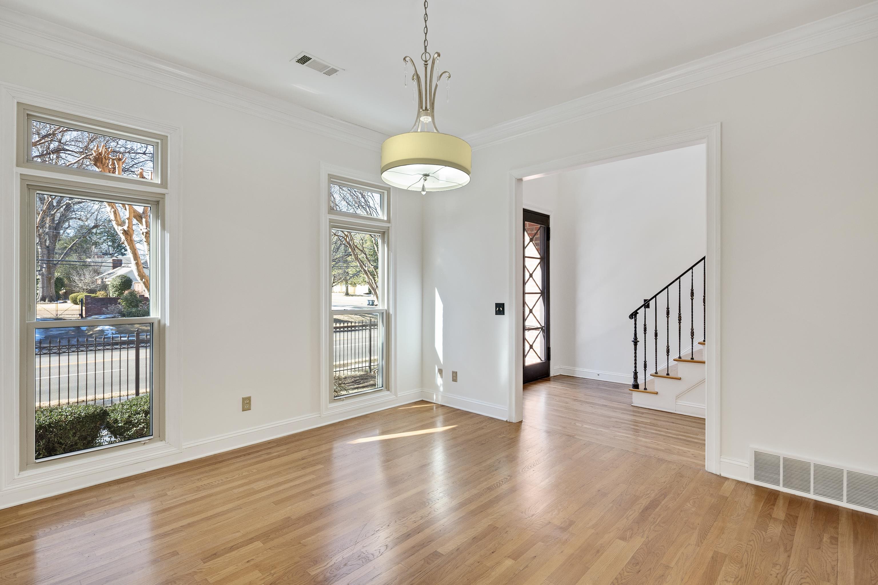 186 N White Station Rd Property Photo 17