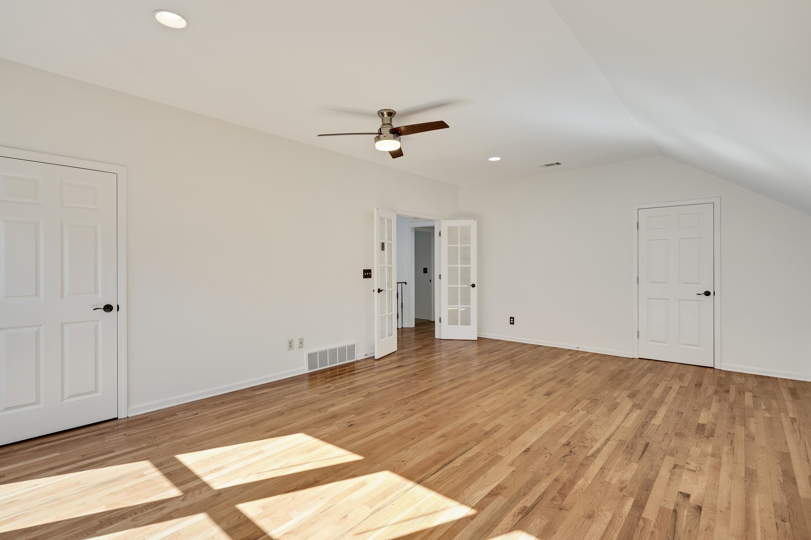 186 N White Station Rd Property Photo 28