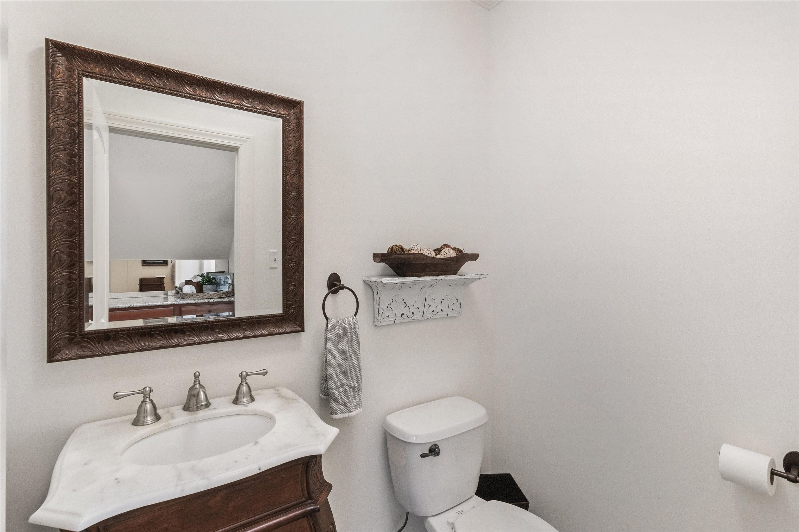 10 Post Oak Cv Property Photo 18