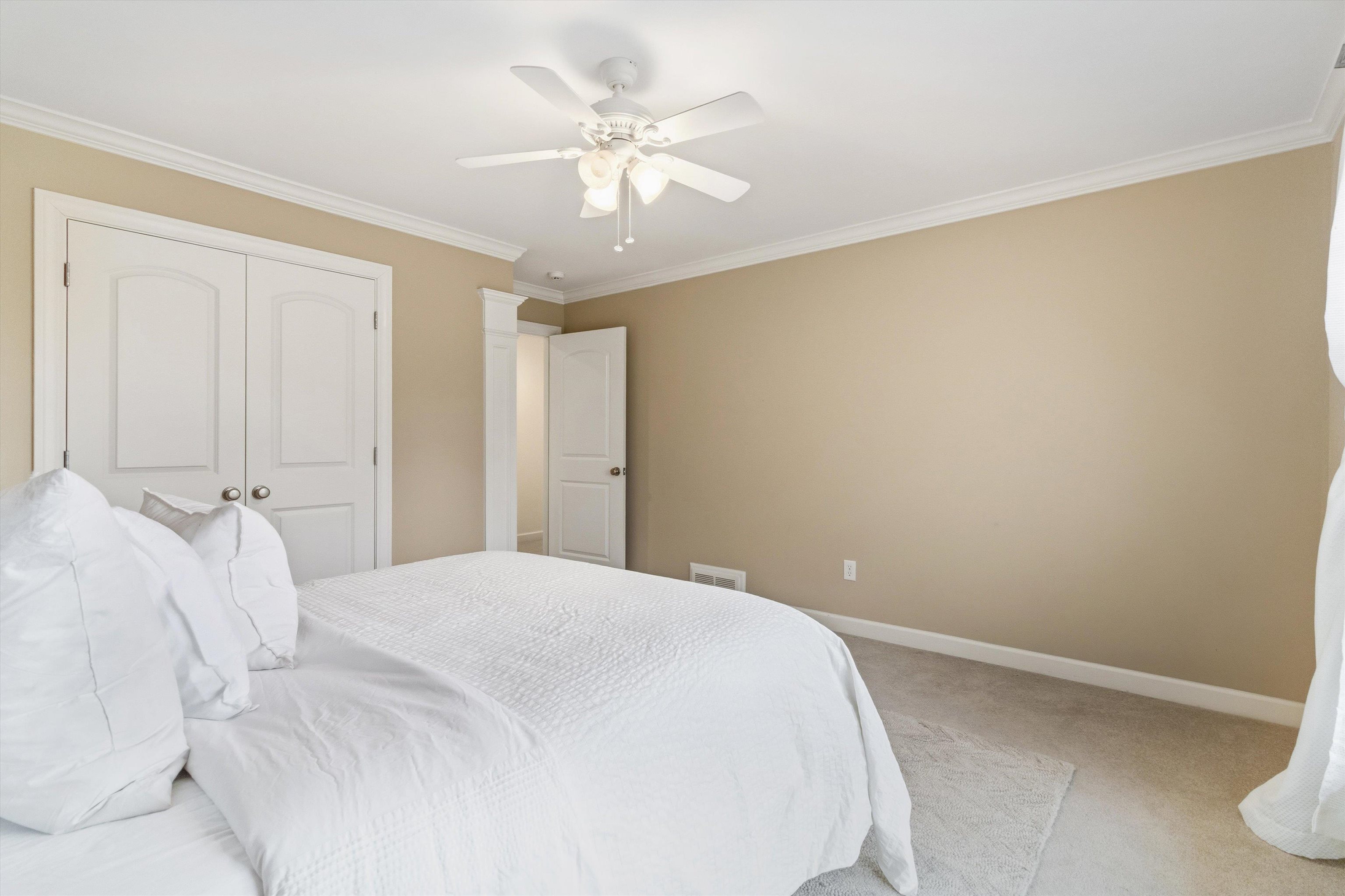 10 Post Oak Cv Property Photo 29