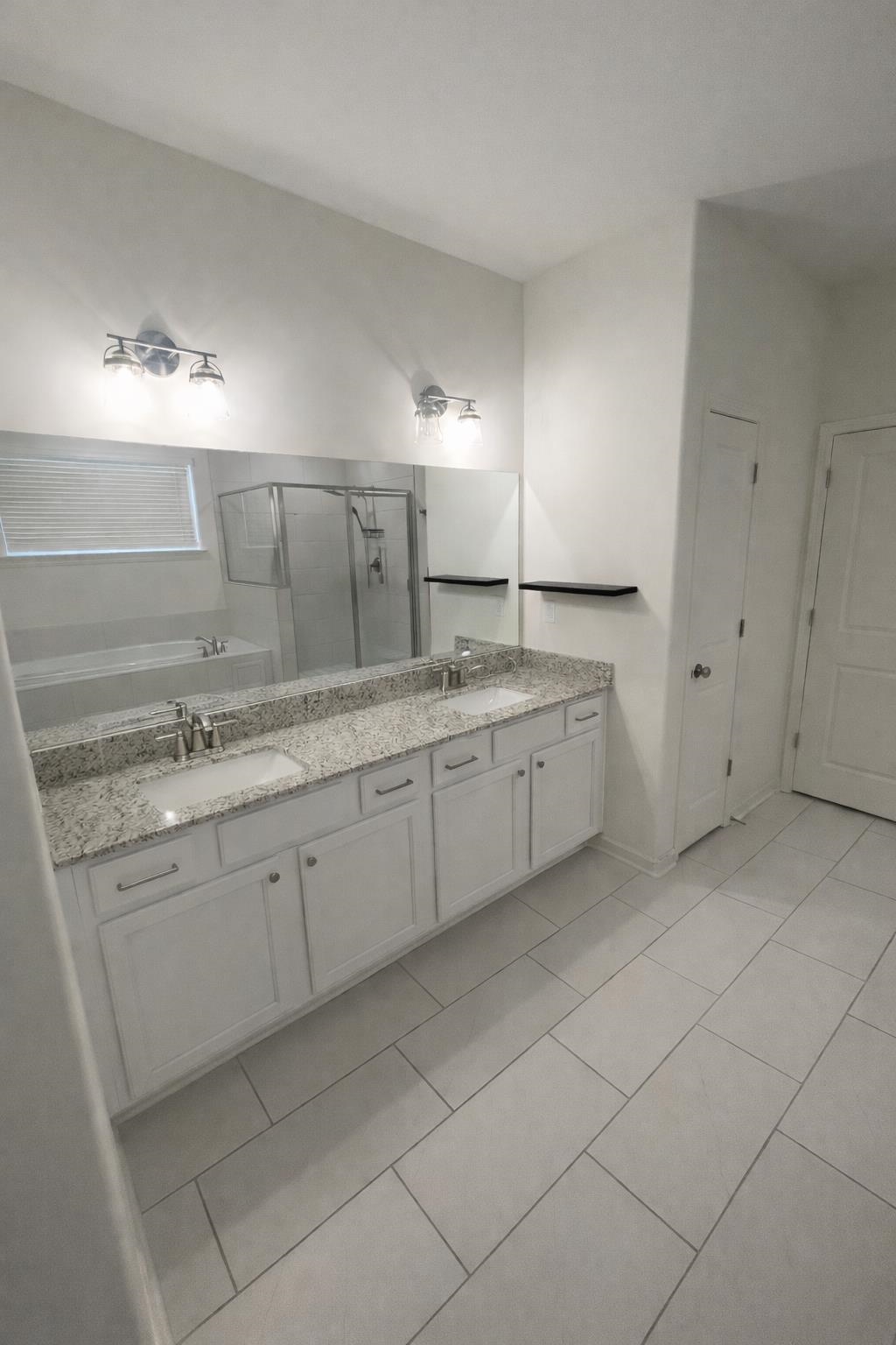 80 Doral Loop Property Photo 11