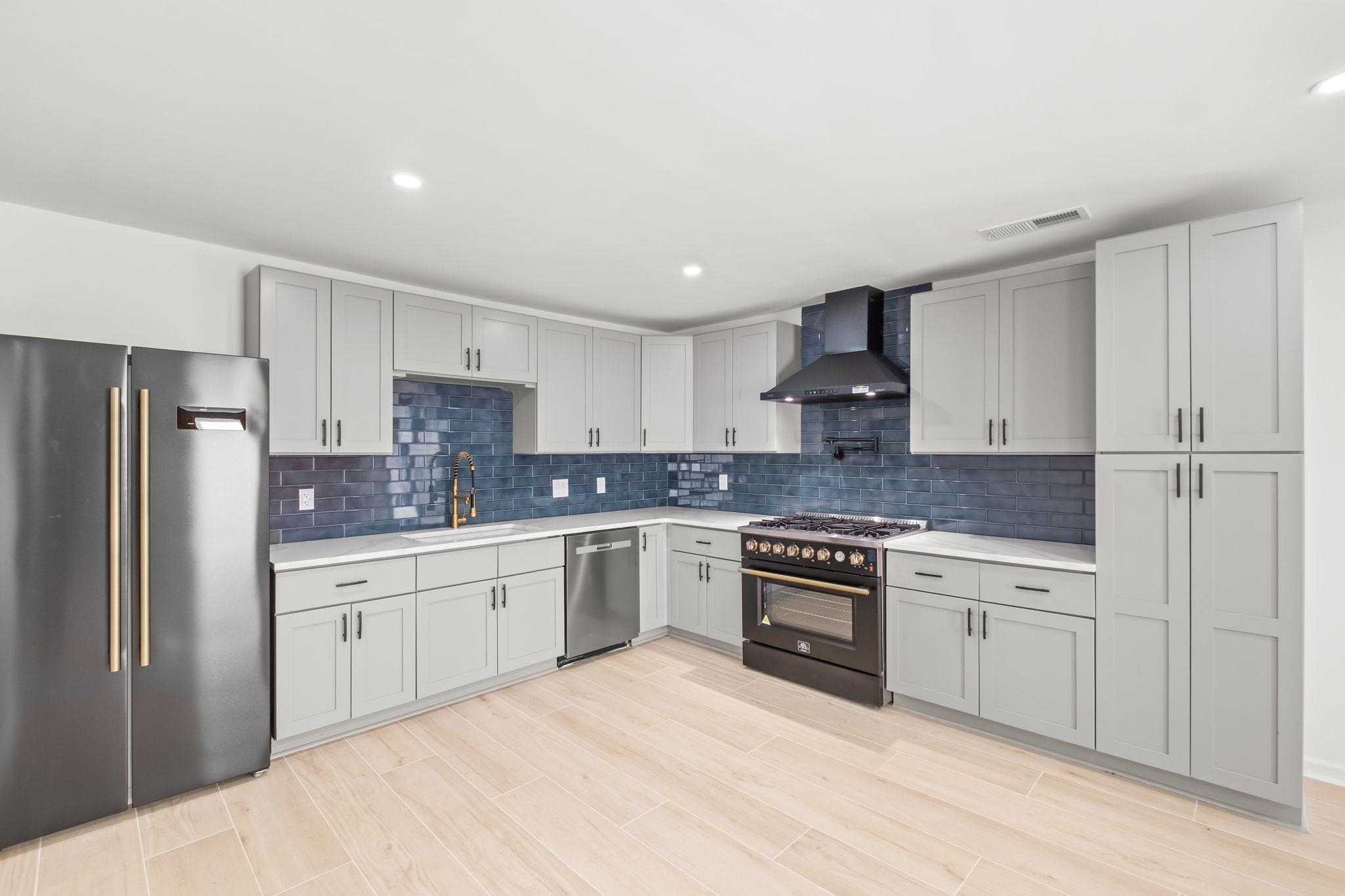 6224 Benjestown Rd Property Photo 13