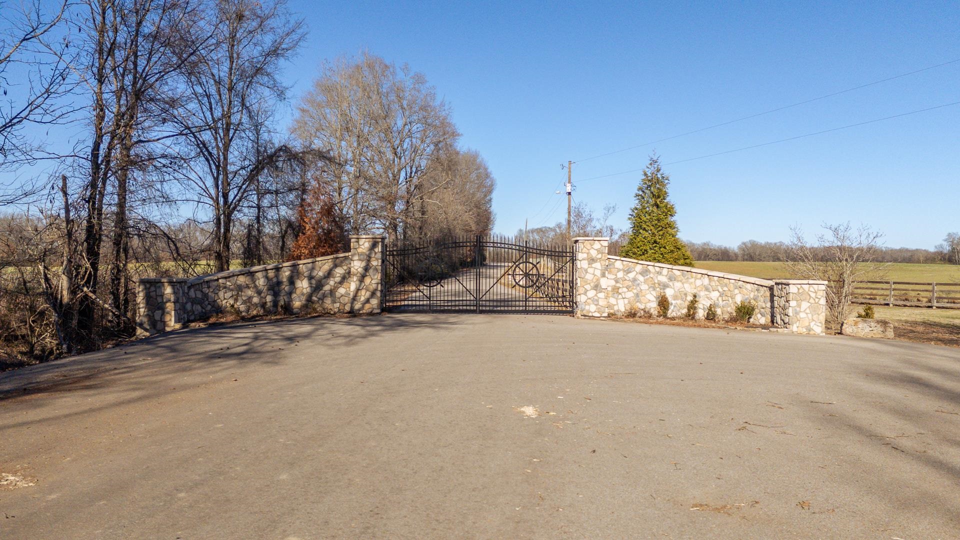 0 Caden Cv Property Photo 2