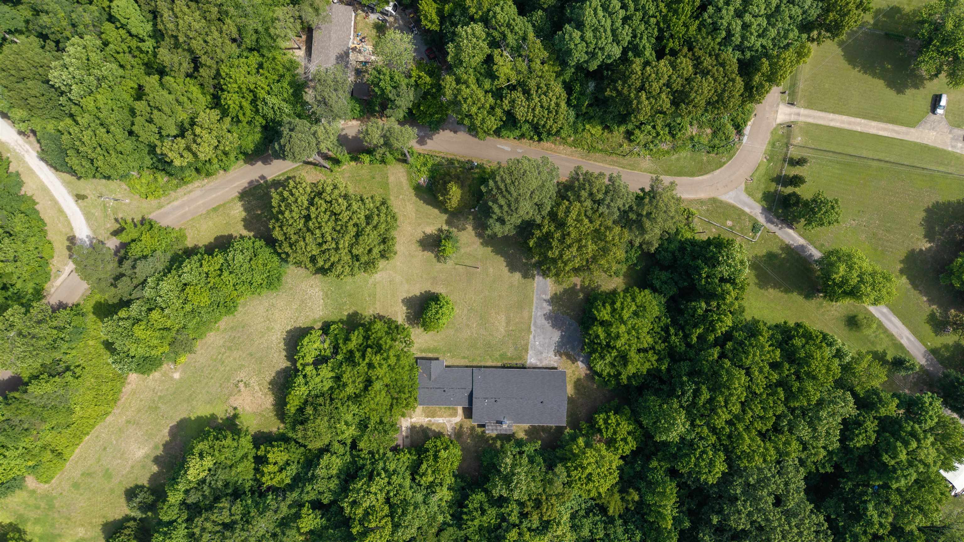 1296 Monasco Rd Property Photo 4