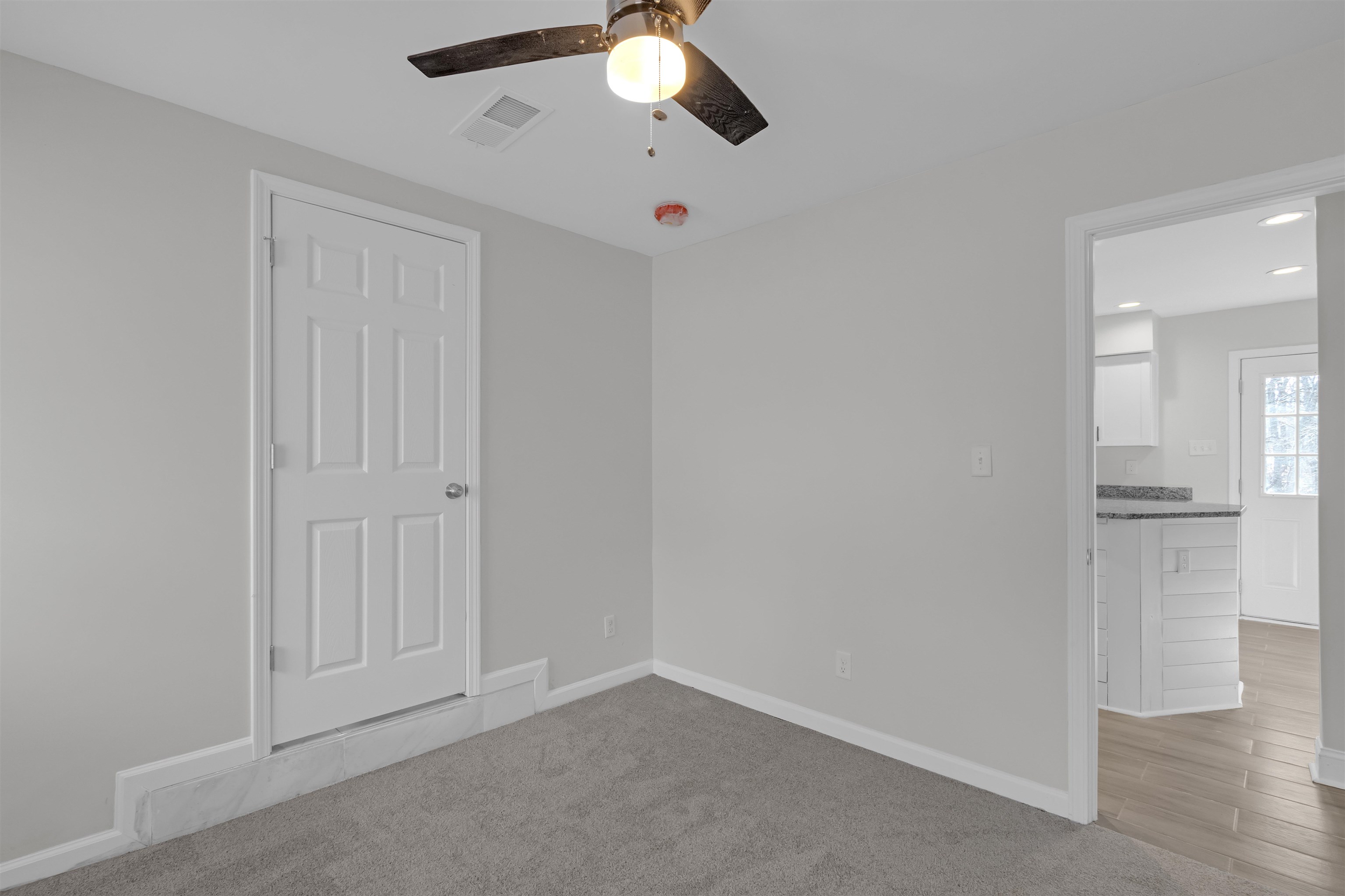 1296 Monasco Rd Property Photo 27