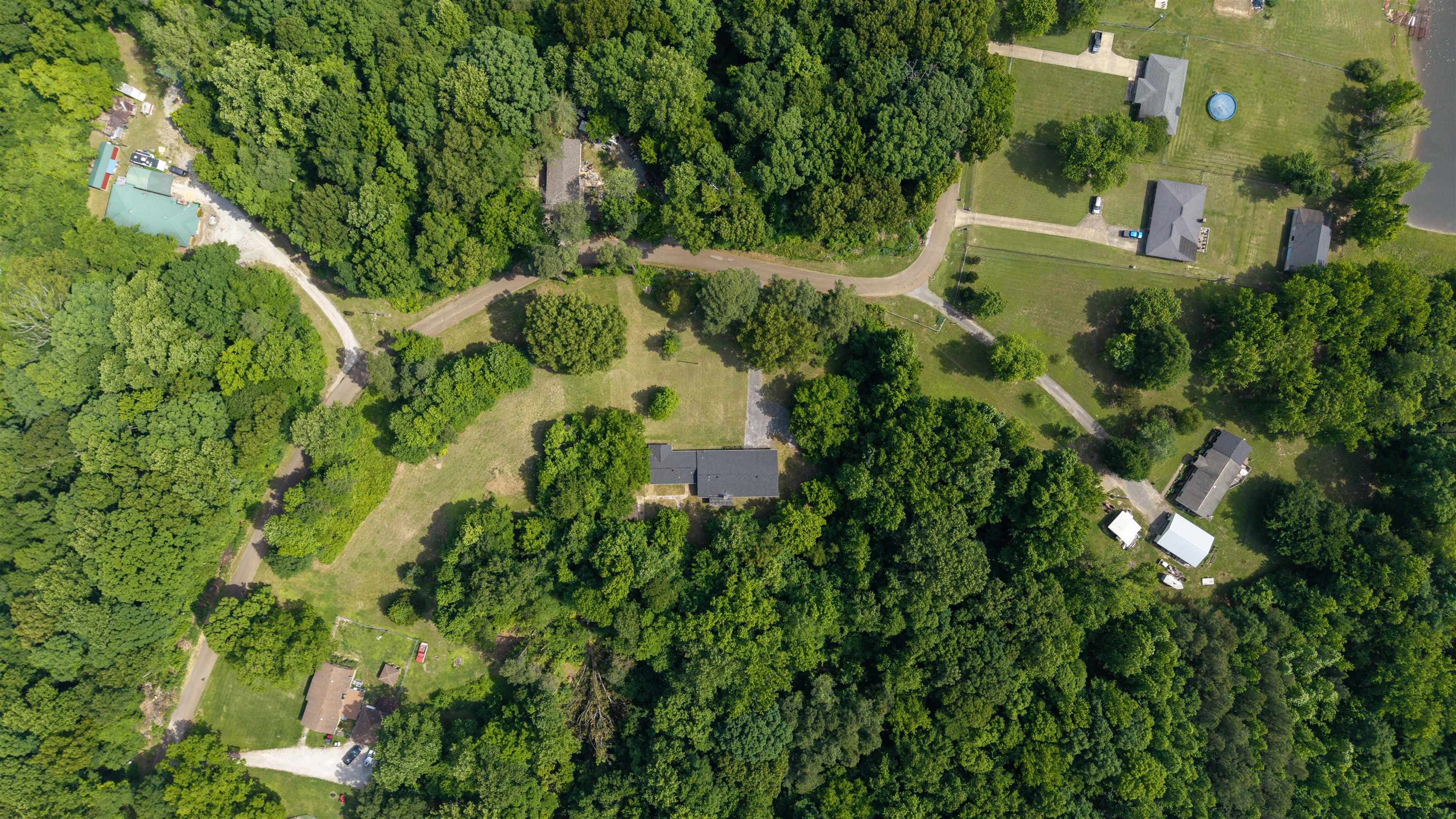 1296 Monasco Rd Property Photo 29