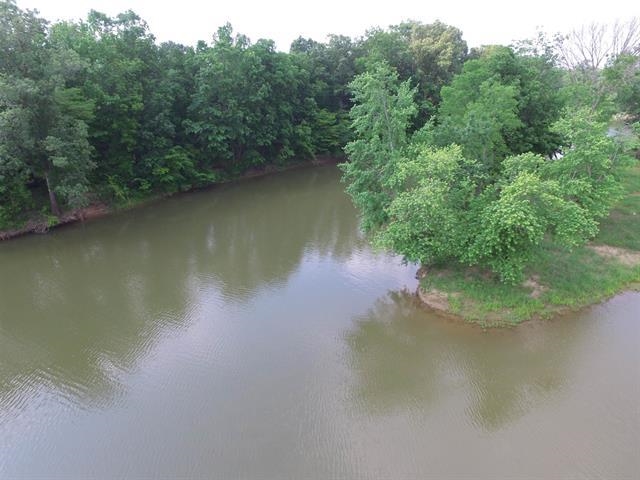 266 Drake Dr 150 Property Photo 4