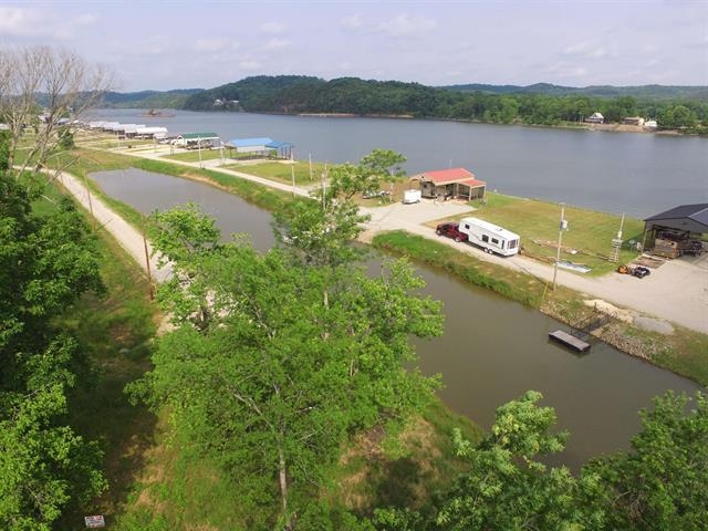 266 Drake Dr 150 Property Photo 8