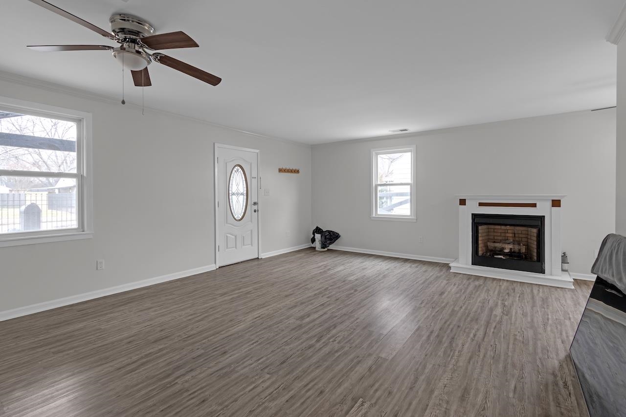 4251 Riviera Rd Property Photo 5