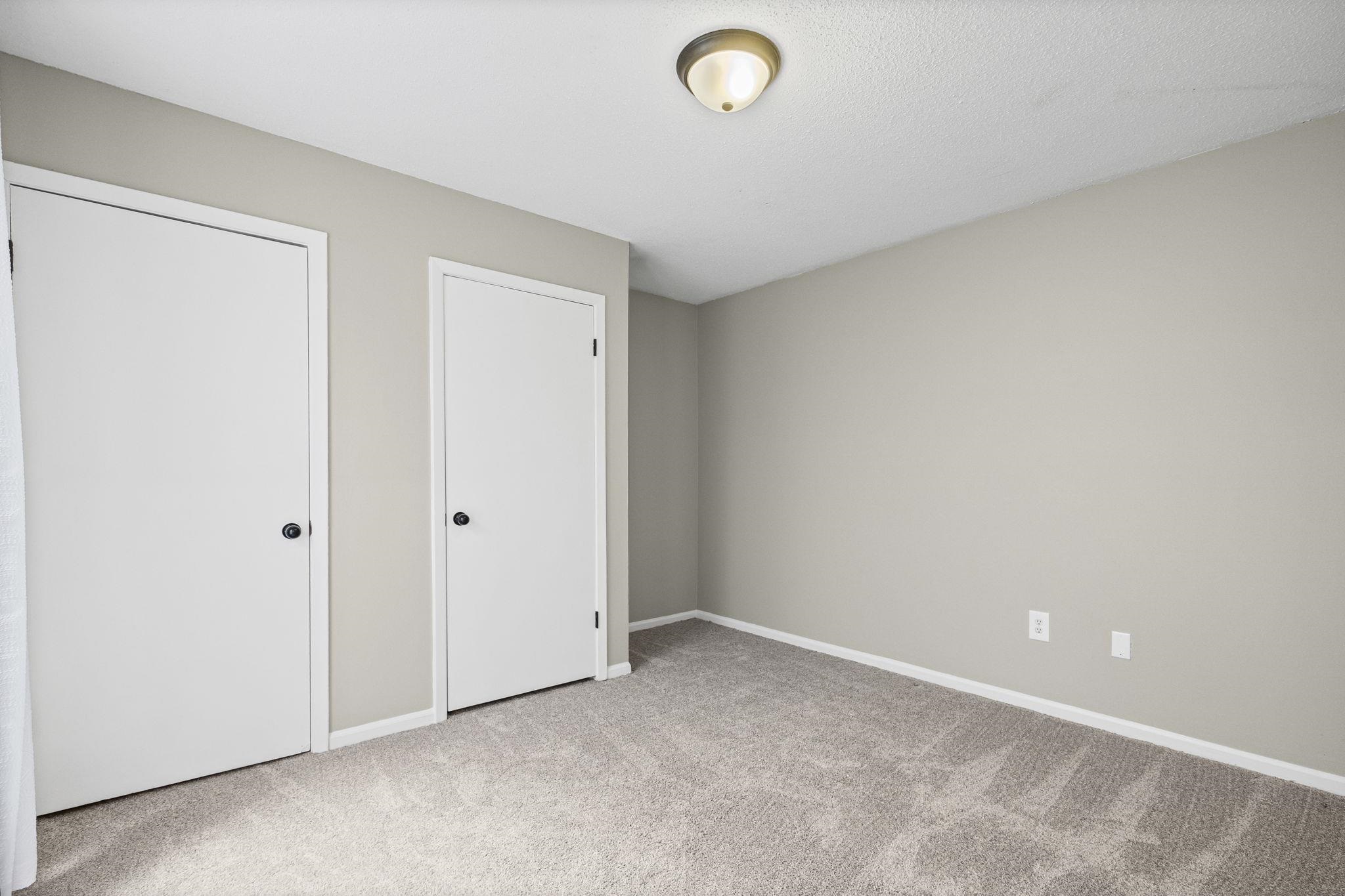 1942 Allenby Rd Property Photo 25