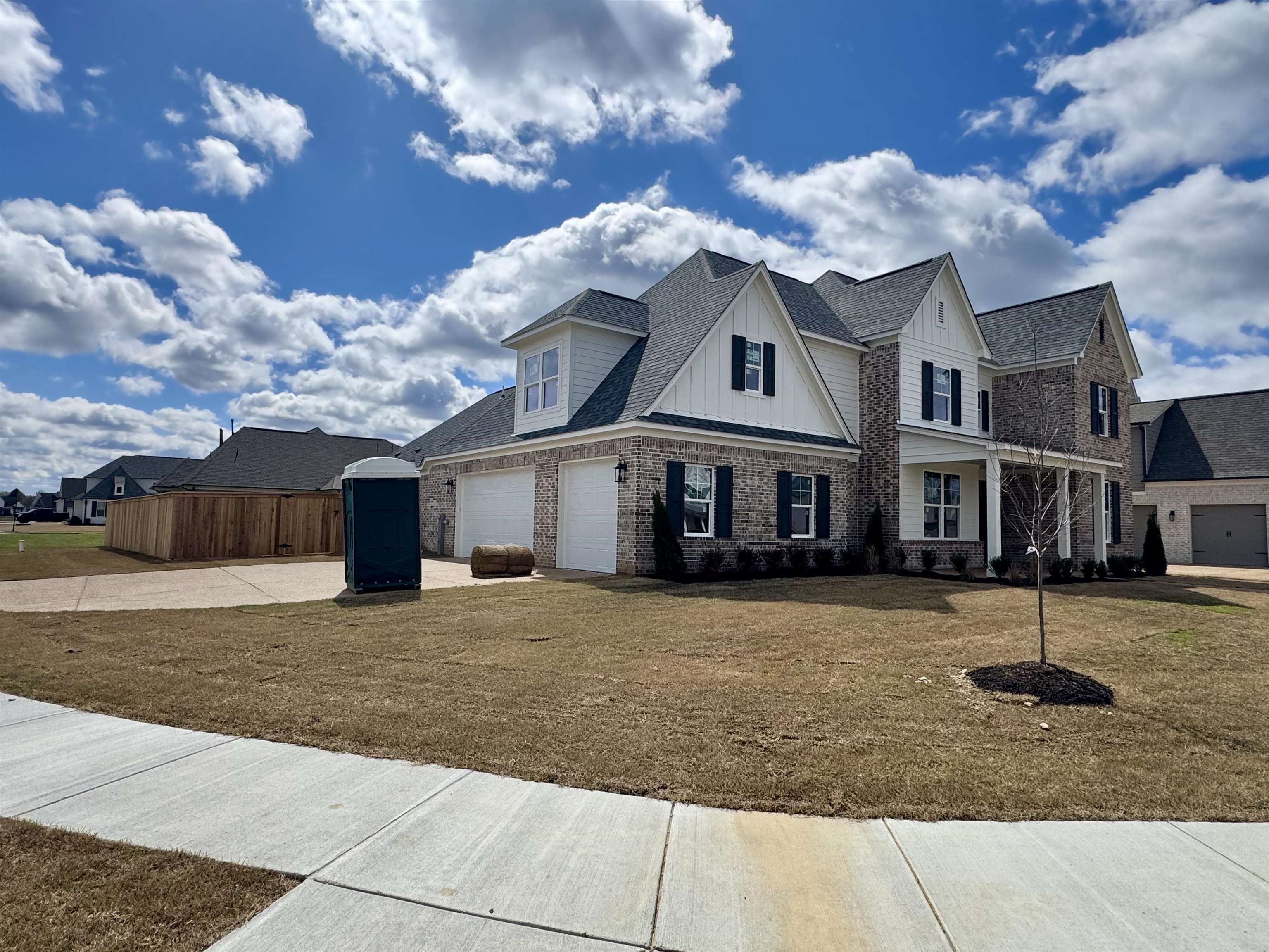12783 Clarkson Cir N Property Photo 6