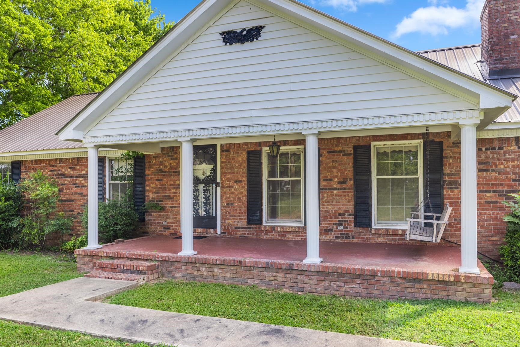 2930 Indian Creek Rd Property Photo 4