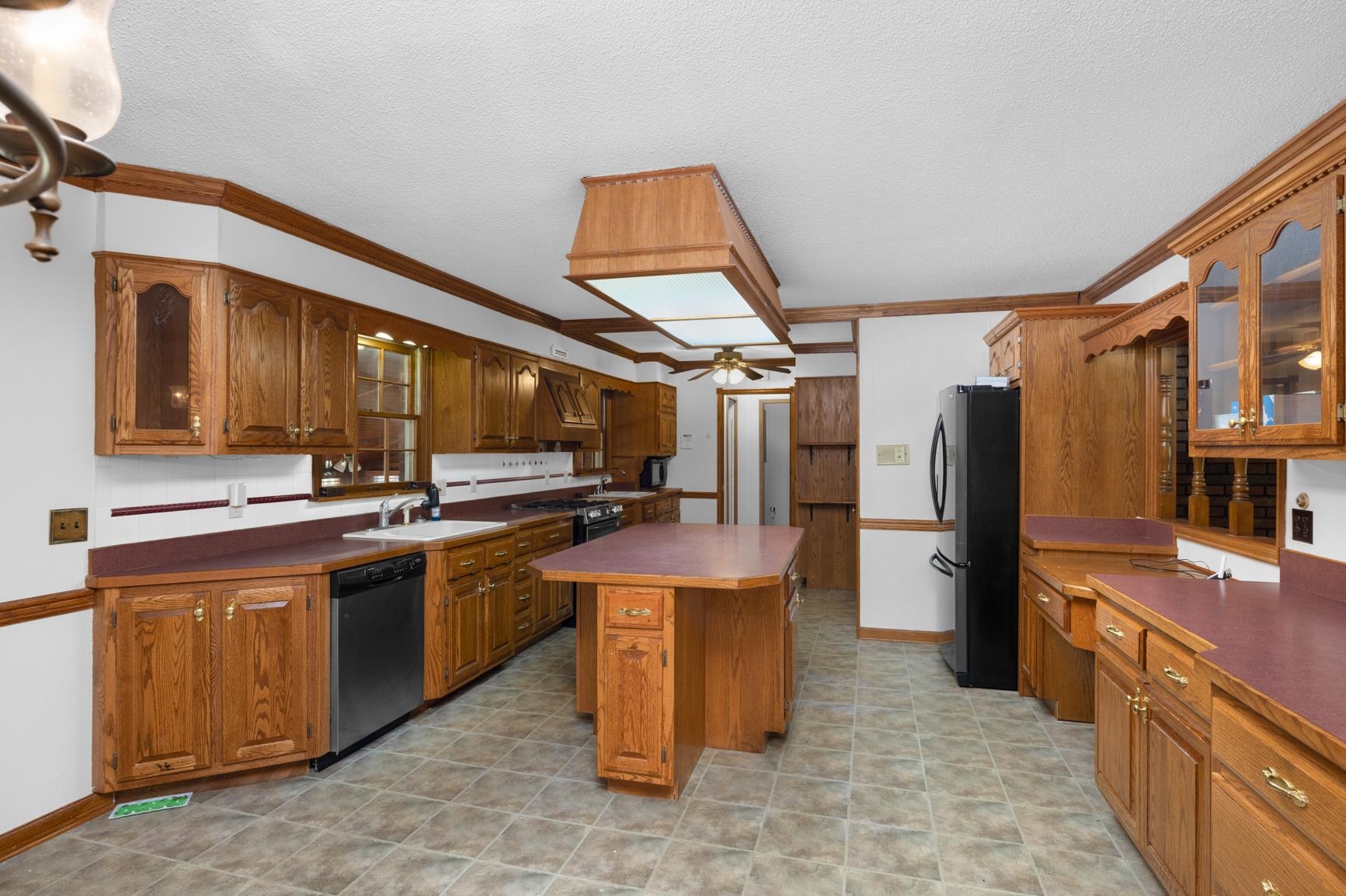 2930 Indian Creek Rd Property Photo 11