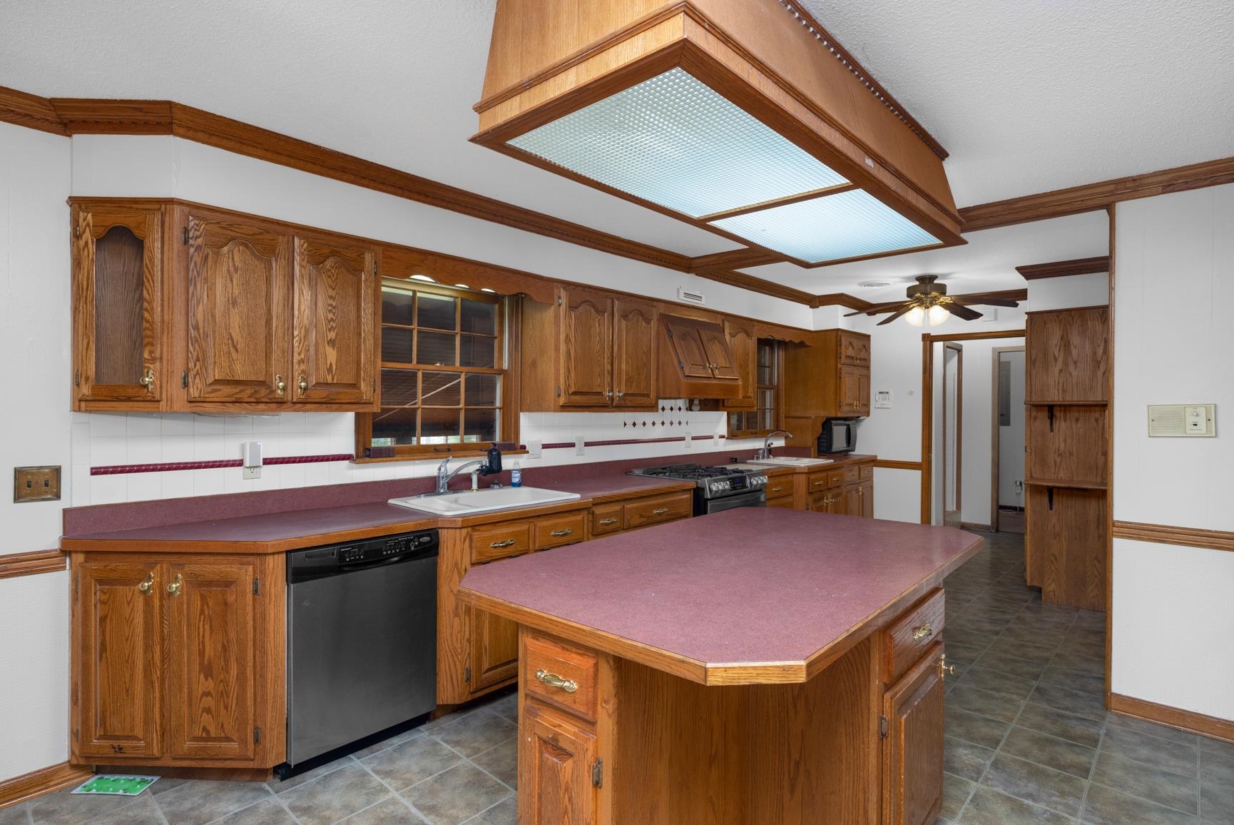2930 Indian Creek Rd Property Photo 12