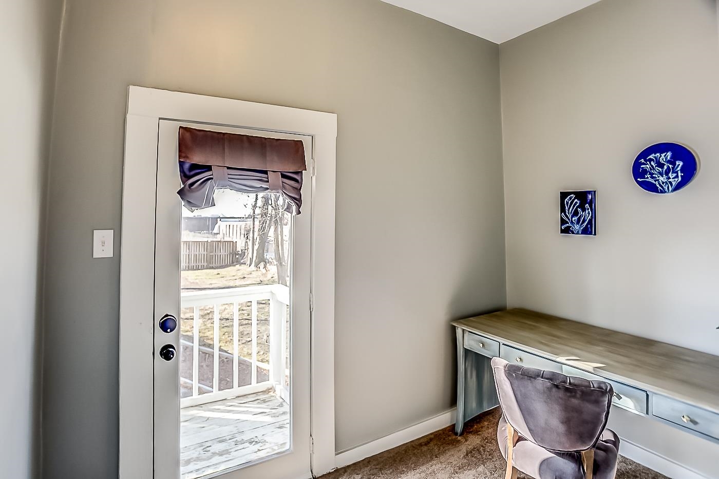309 S Dudley St Property Photo 16