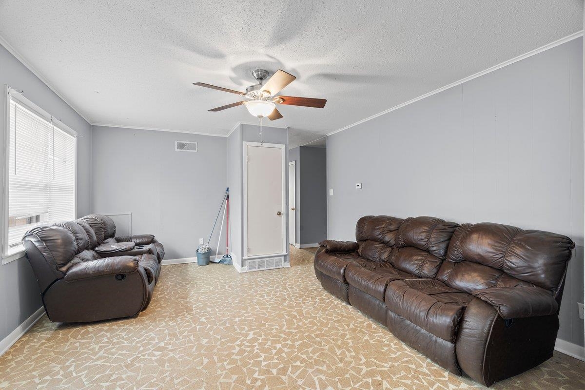 3220 Gina Dr Property Photo 12