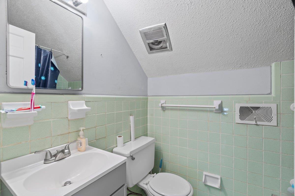 3220 Gina Dr Property Photo 14