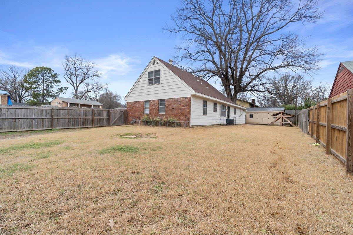 3220 Gina Dr Property Photo 18