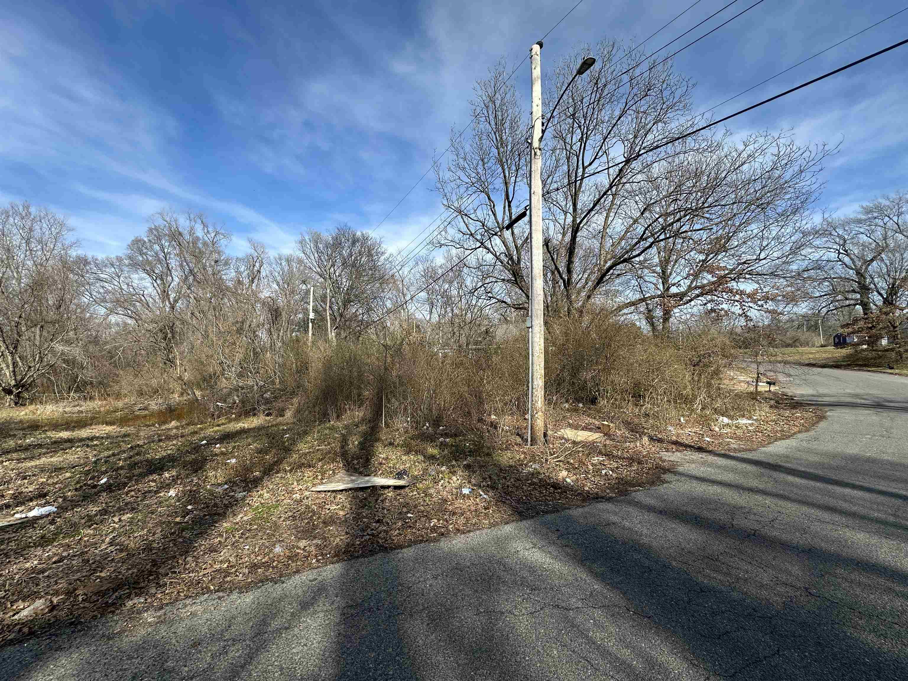 2492 Smith Ridge Rd Property Photo 4