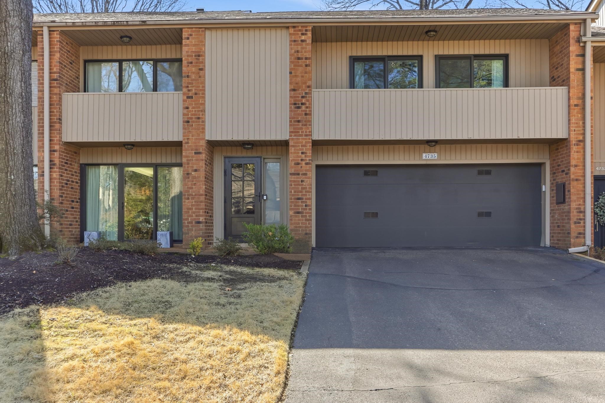 4735 MINT DR 4735 Property Photo 1