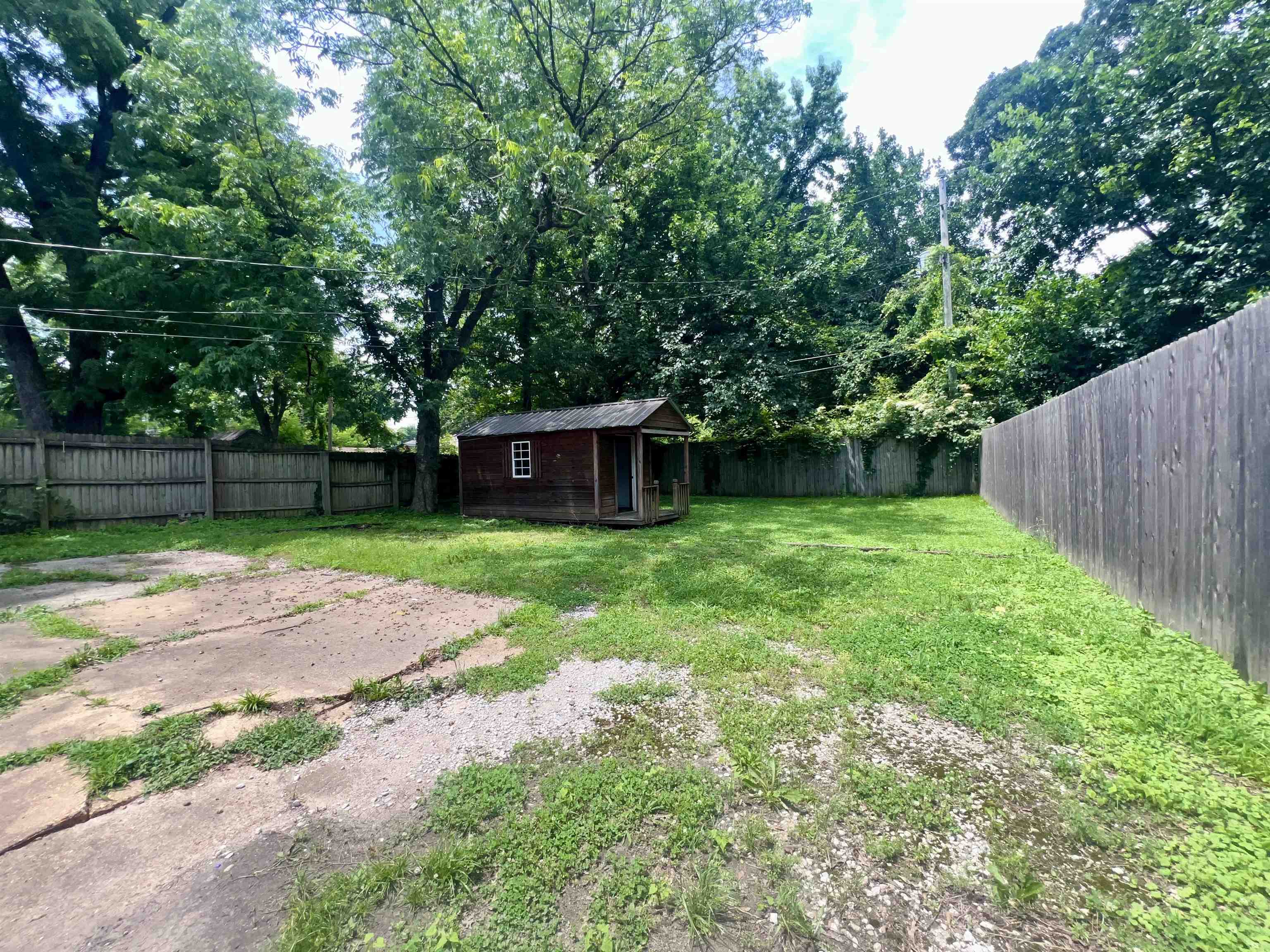 3540 Marion Ave Property Photo 4