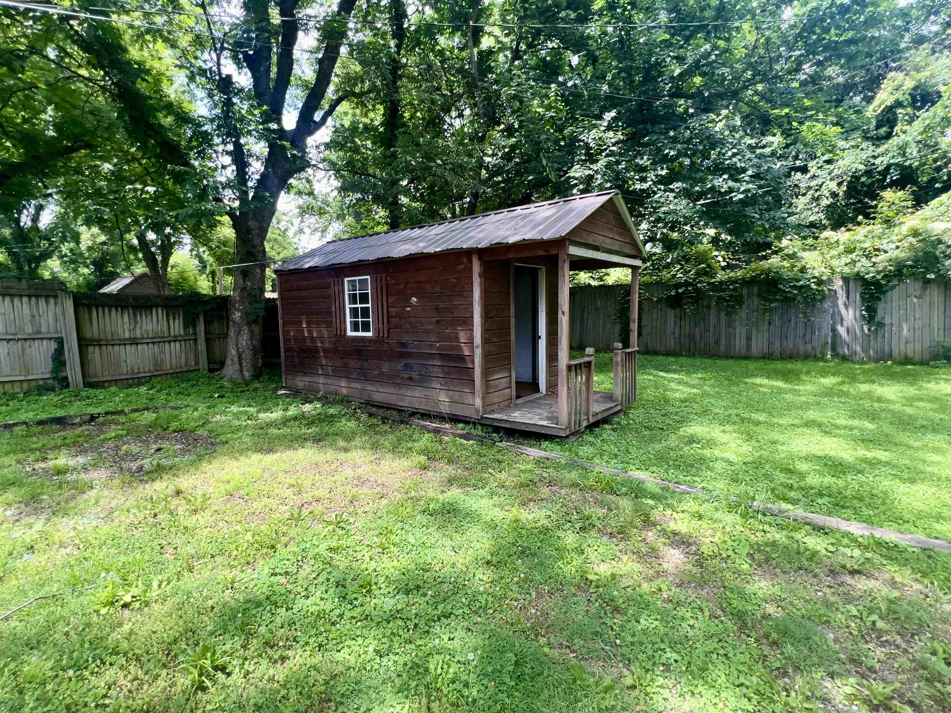 3540 Marion Ave Property Photo 5