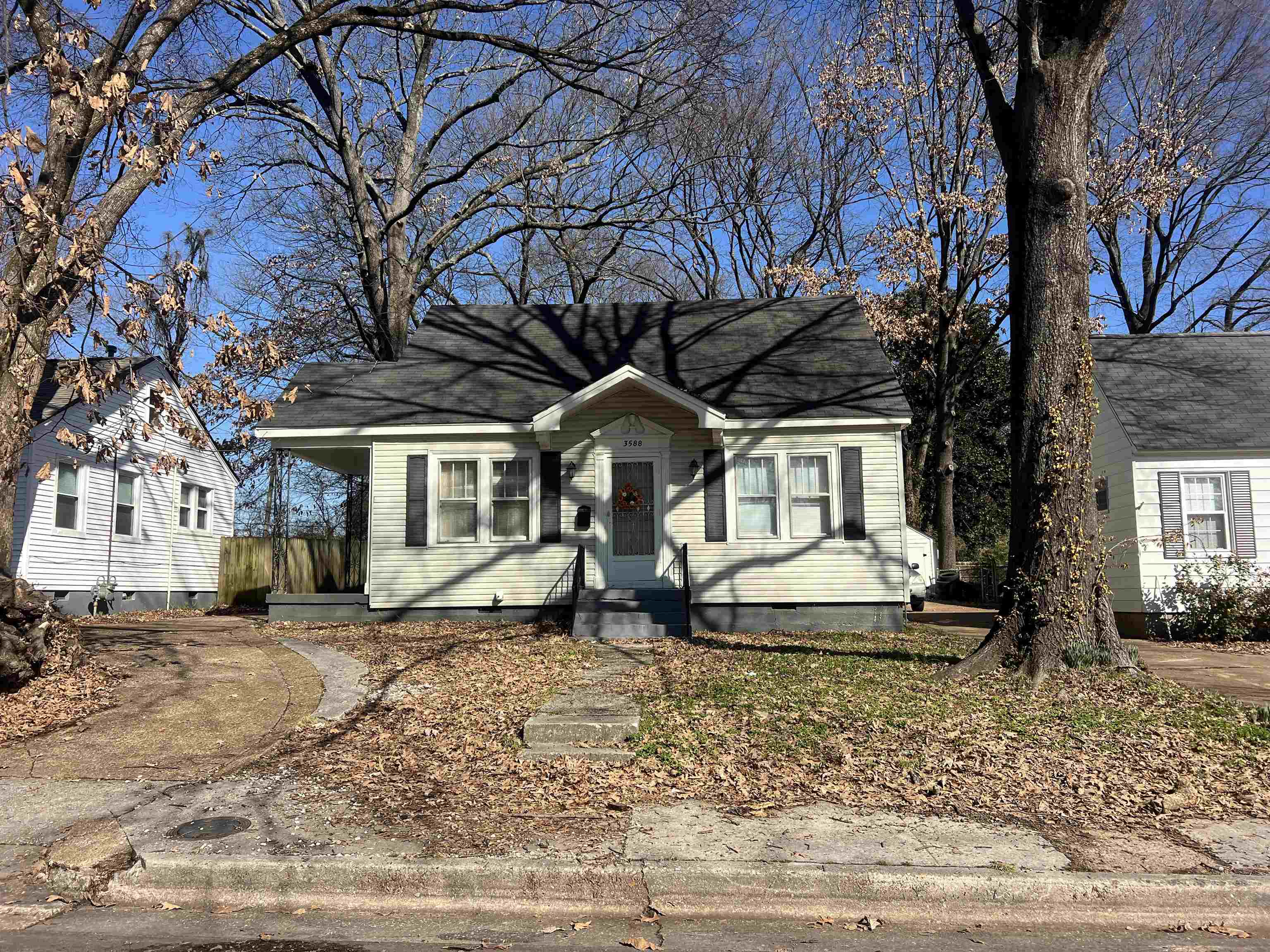 3588 Kearney Ave Property Photo 2