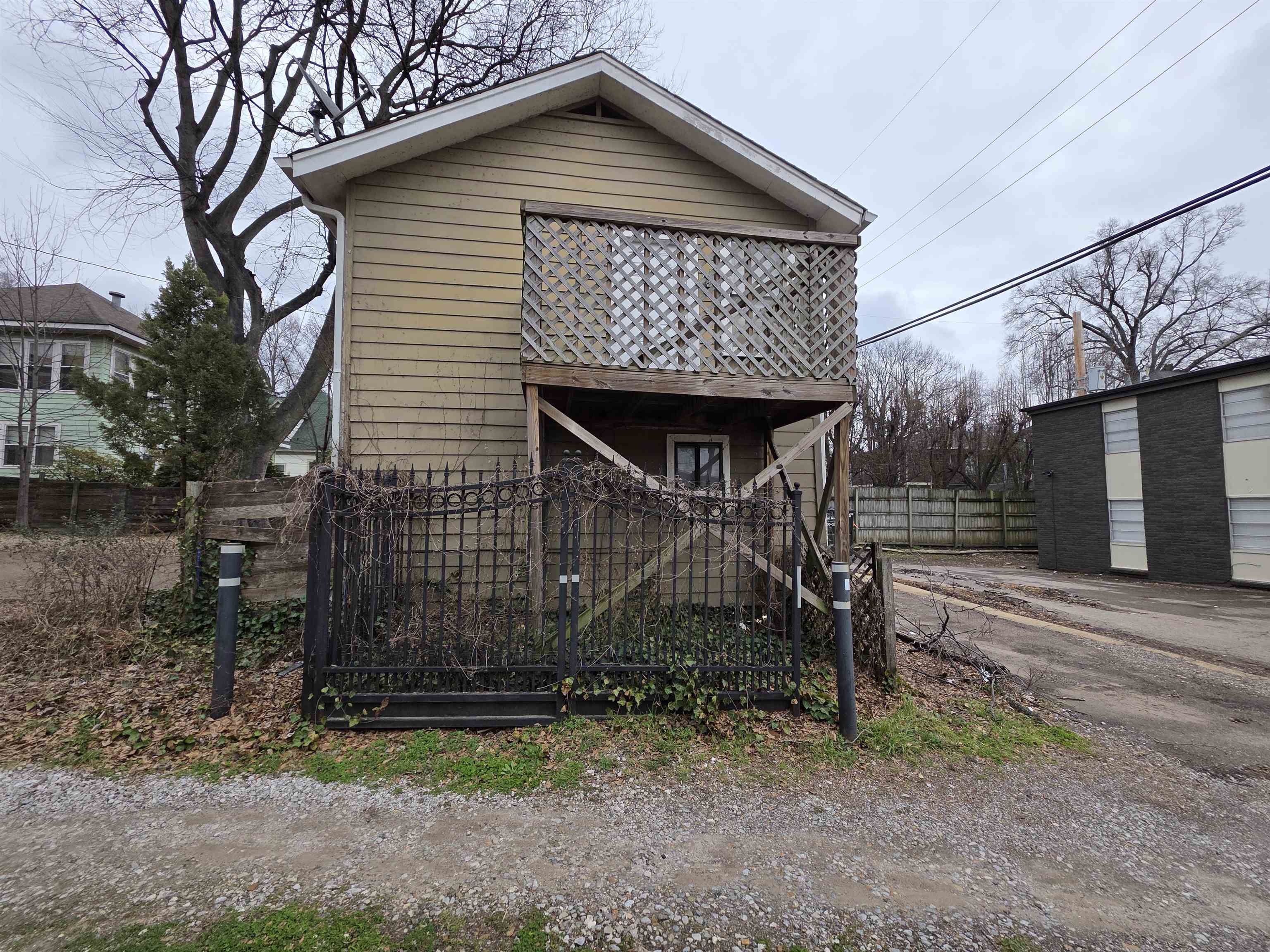 1235 Vinton Ave Property Photo 4