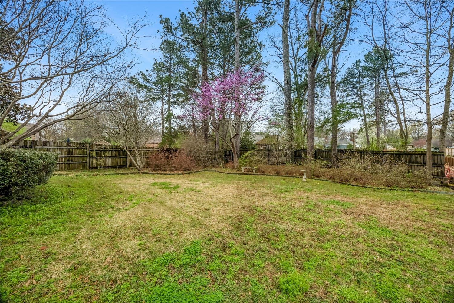 7545 Wheatley Dr Property Photo 2