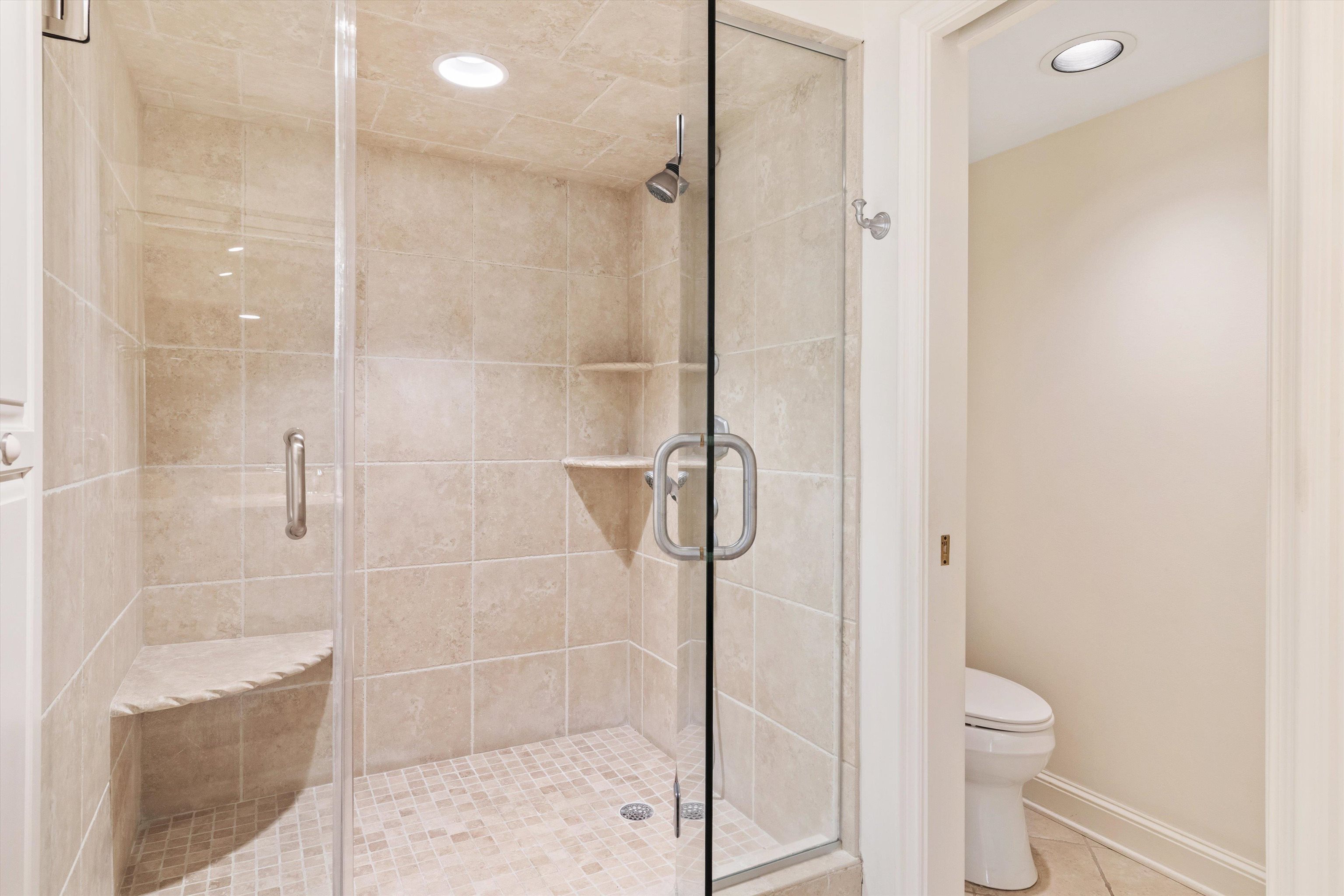 200 Wagner Pl 1407/1408 Property Photo 29