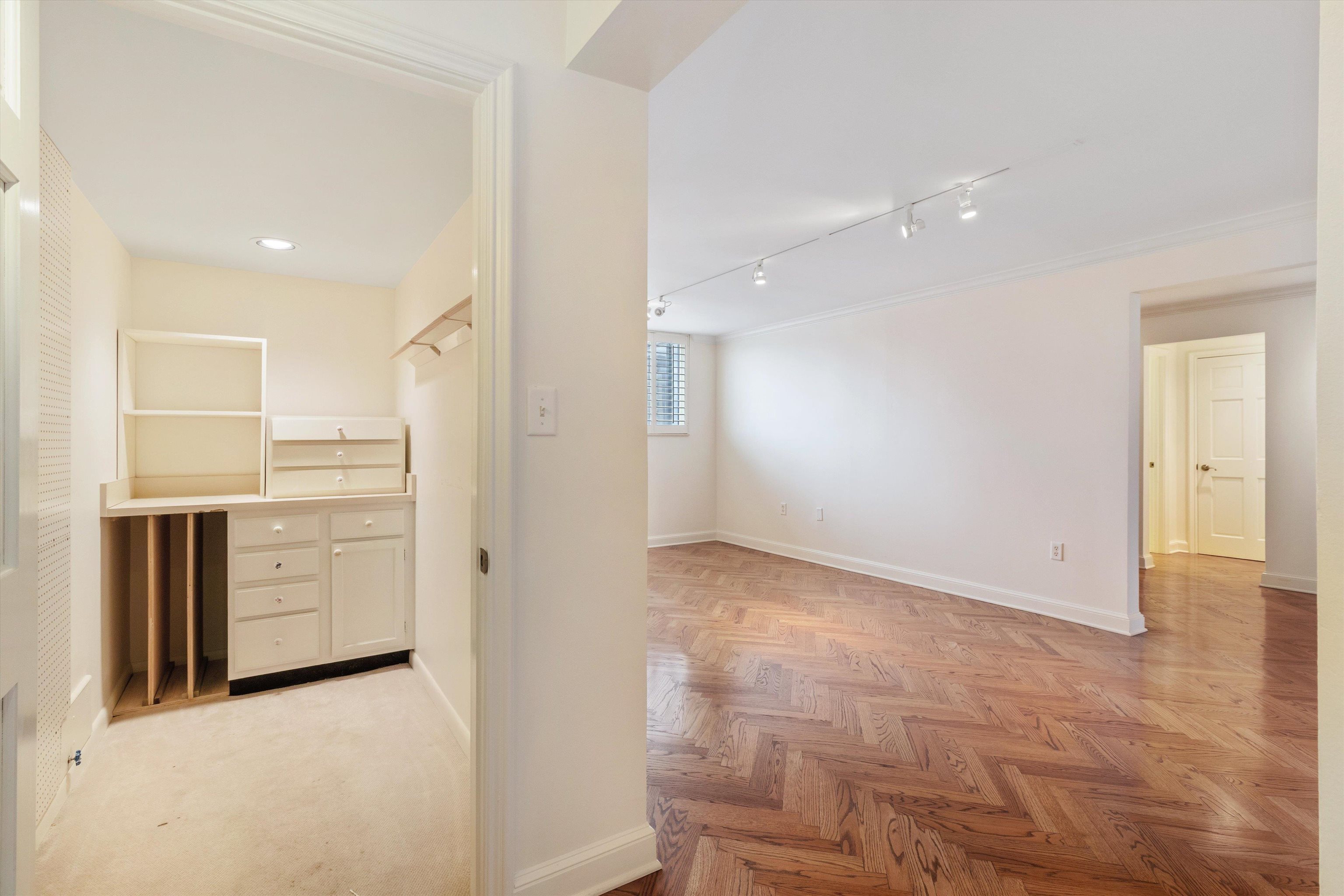 200 Wagner Pl 1407/1408 Property Photo 34