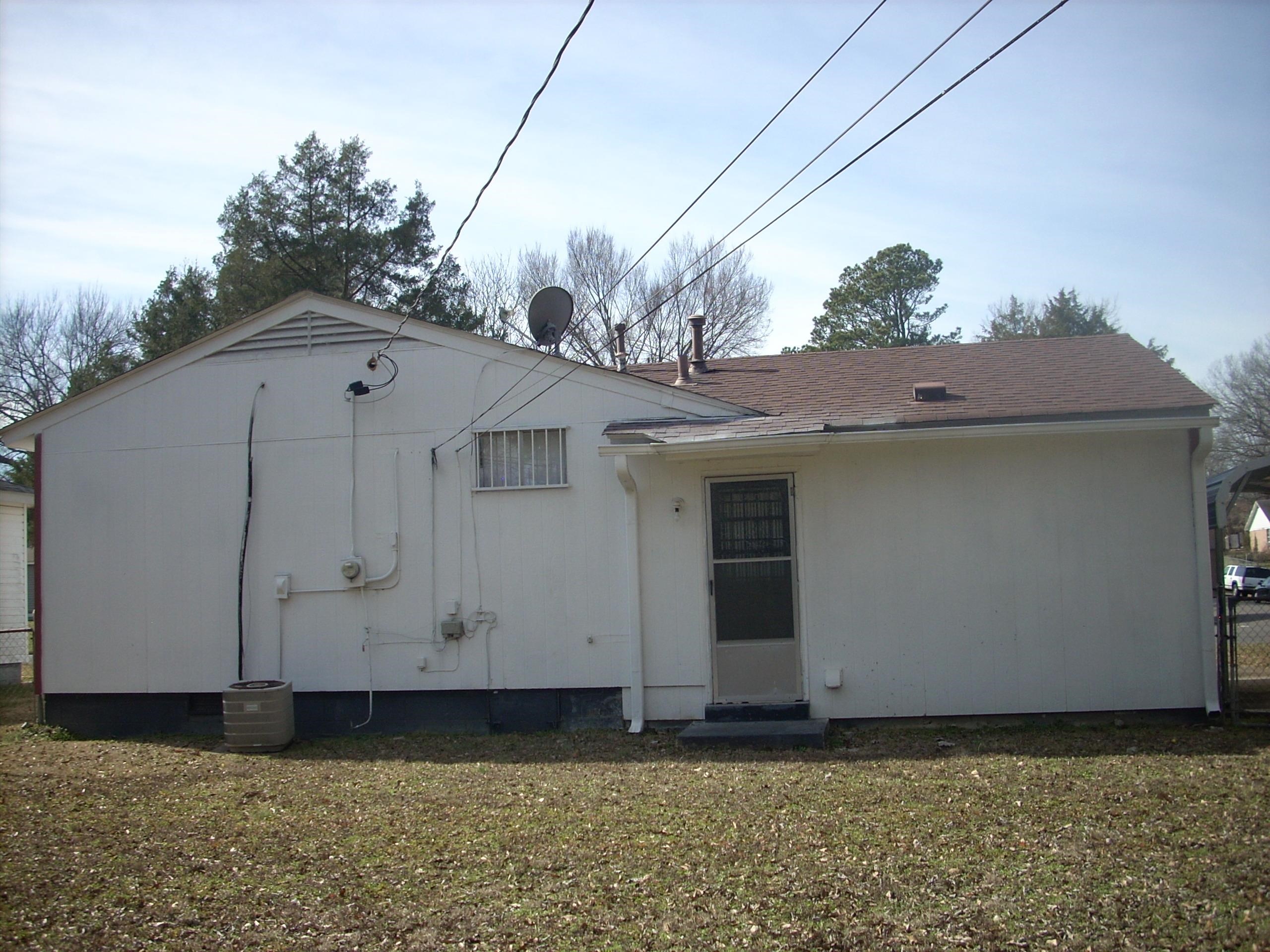 4282 Westmont St Property Photo 2