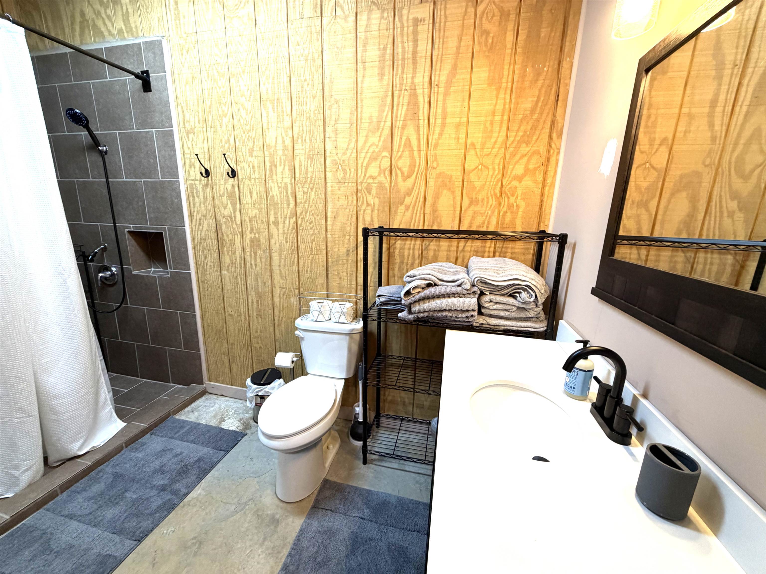 185 Holiday Hills Rd Property Photo 16
