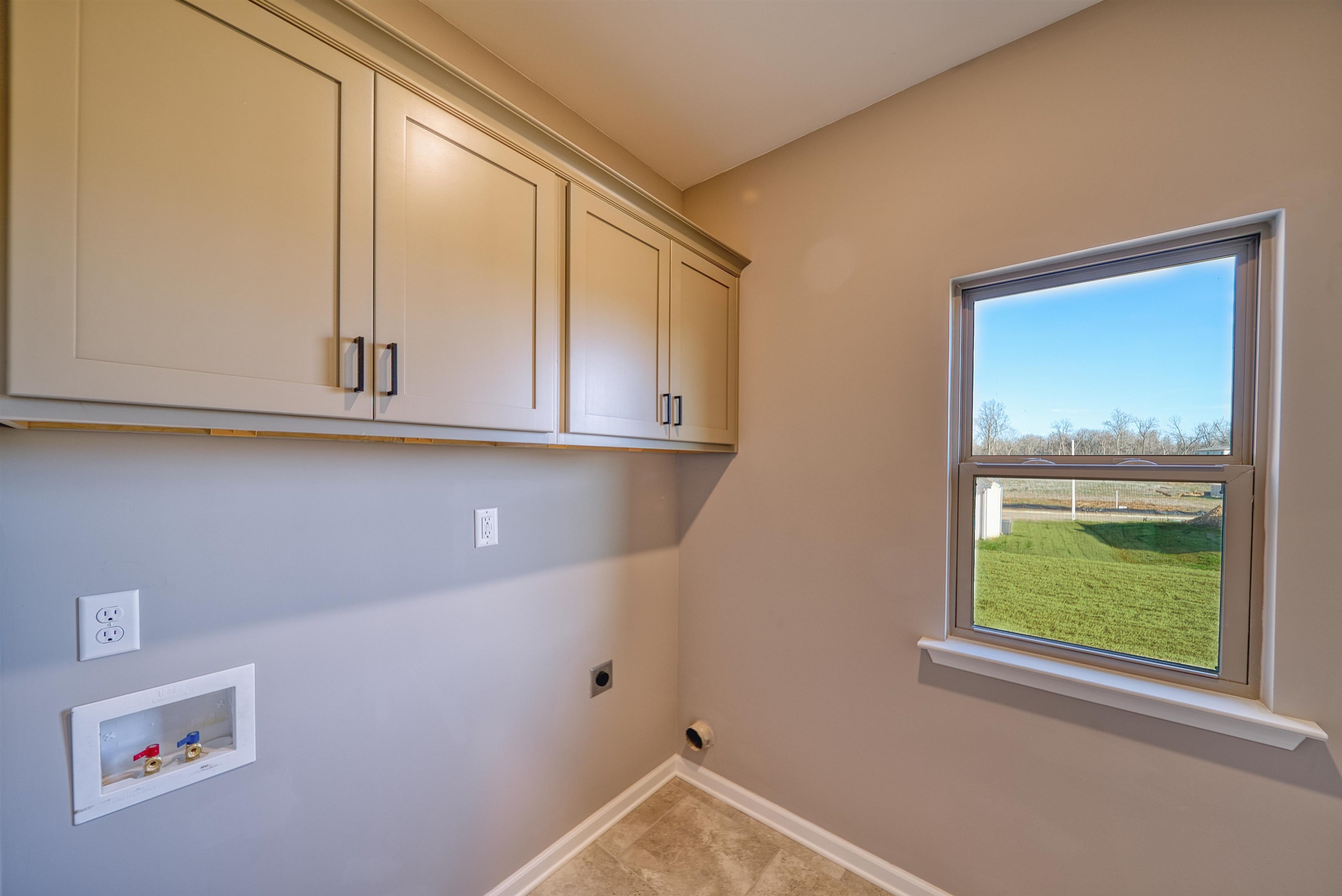 218 Como Ln Property Photo 21