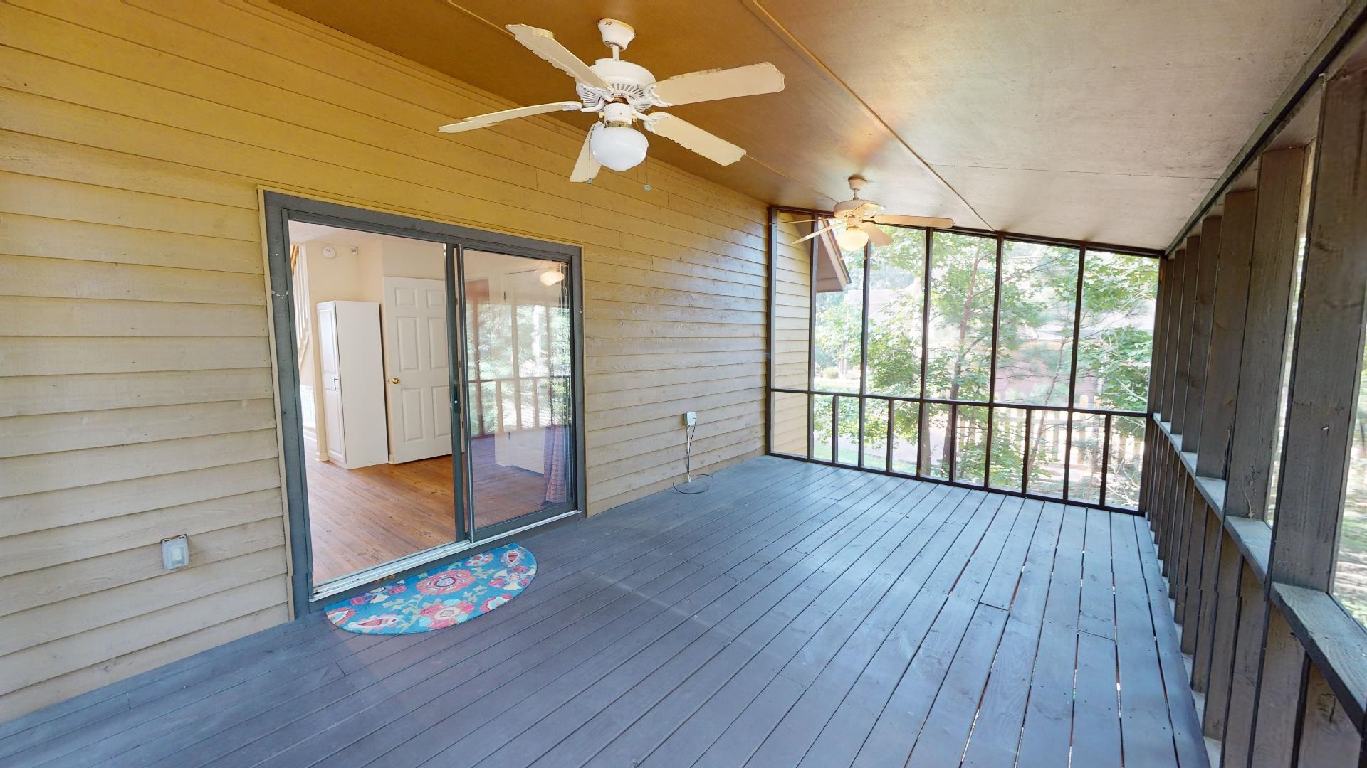 54 Whispering Ln Property Photo 31