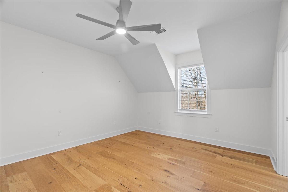 620 Diffee Rd Property Photo 31