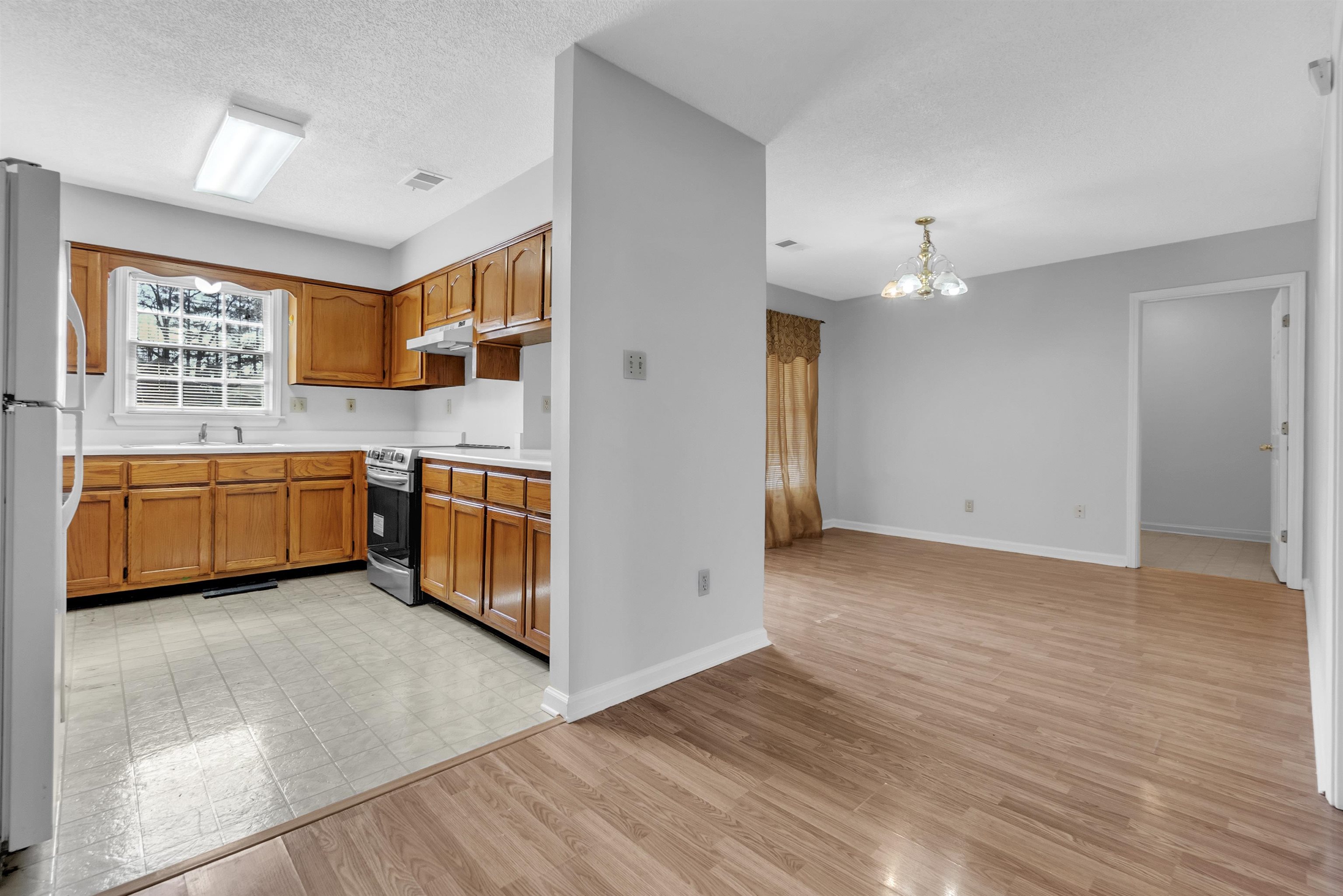8417 N Wind River Cir Property Photo 11