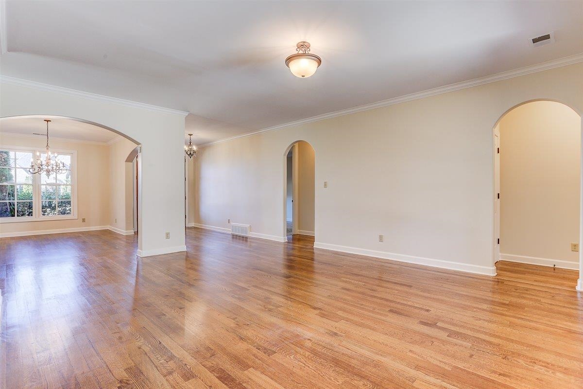 1690 Totty Ln Property Photo 8