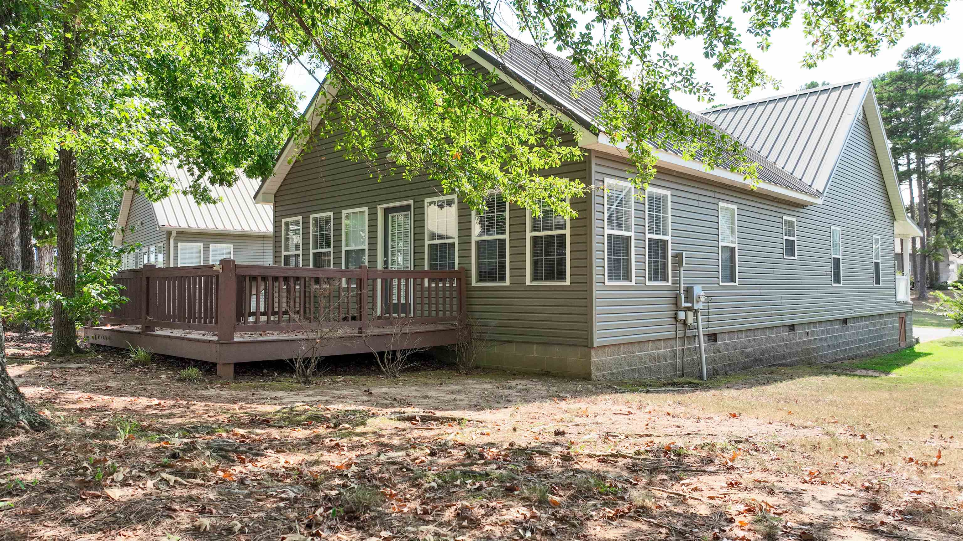 12 Jennifer Junction Rd Property Photo 2