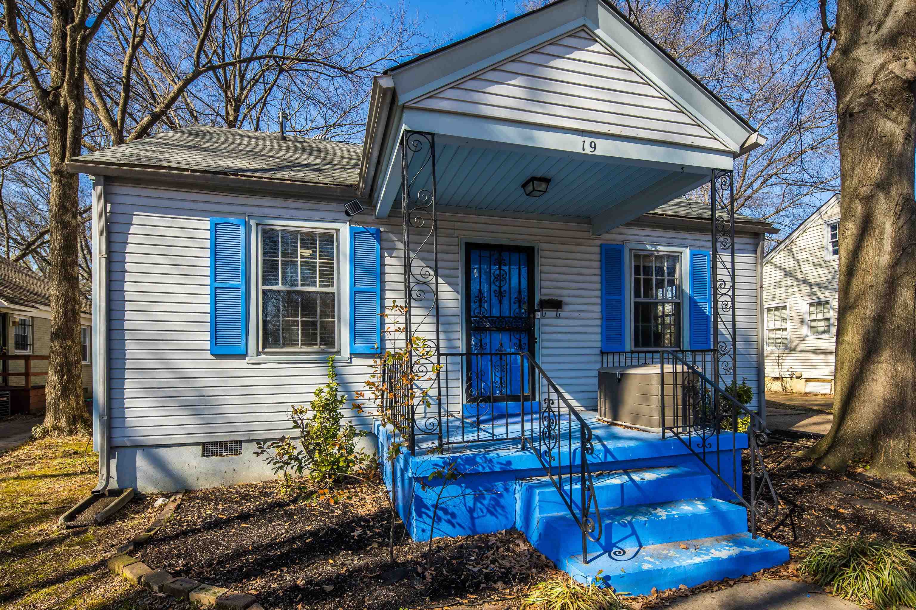 19 S Merton St Property Photo 3