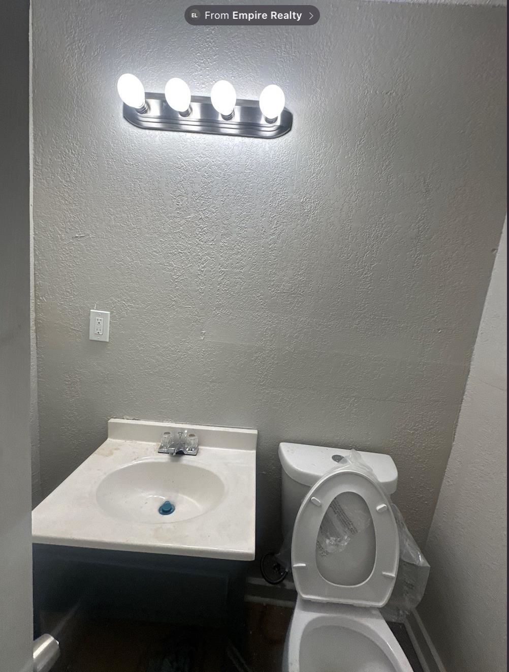 1075 Kney St Property Photo 12